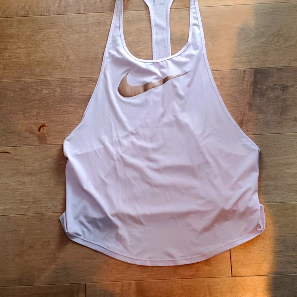 Nike tank